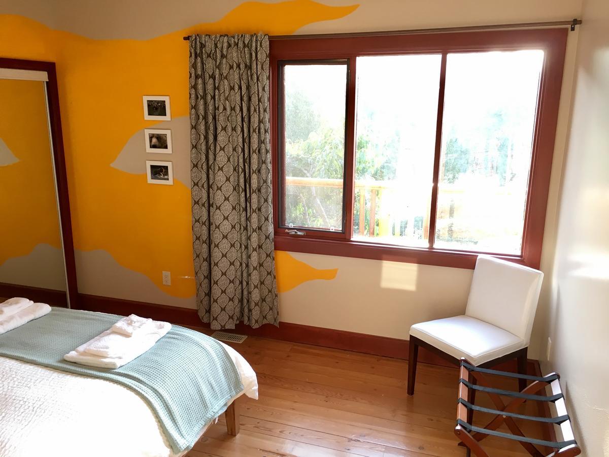 Sunshine Villa B&B Madeira Park Екстериор снимка