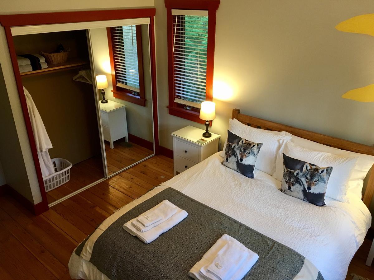 Sunshine Villa B&B Madeira Park Екстериор снимка